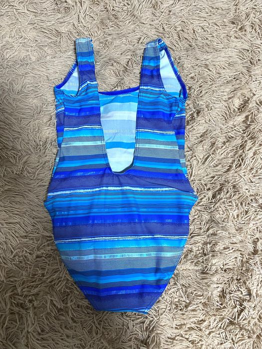 Цільний купальник