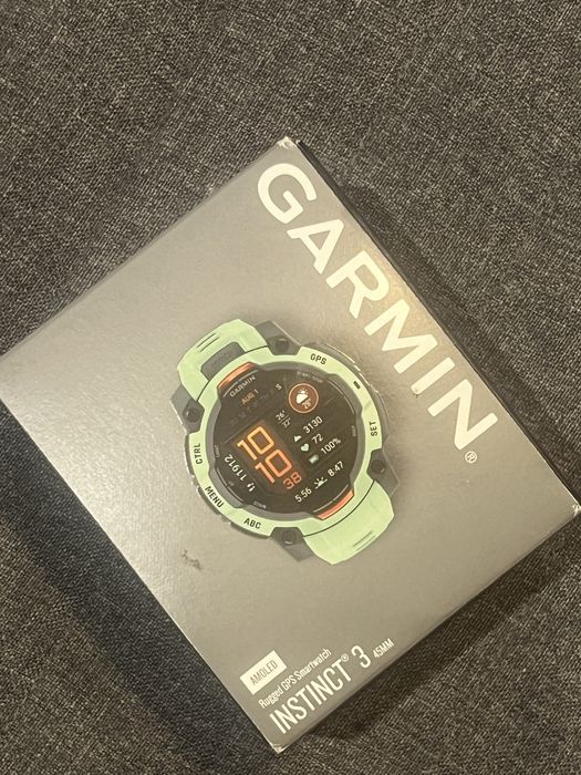 Годиник гармін інстікт 3