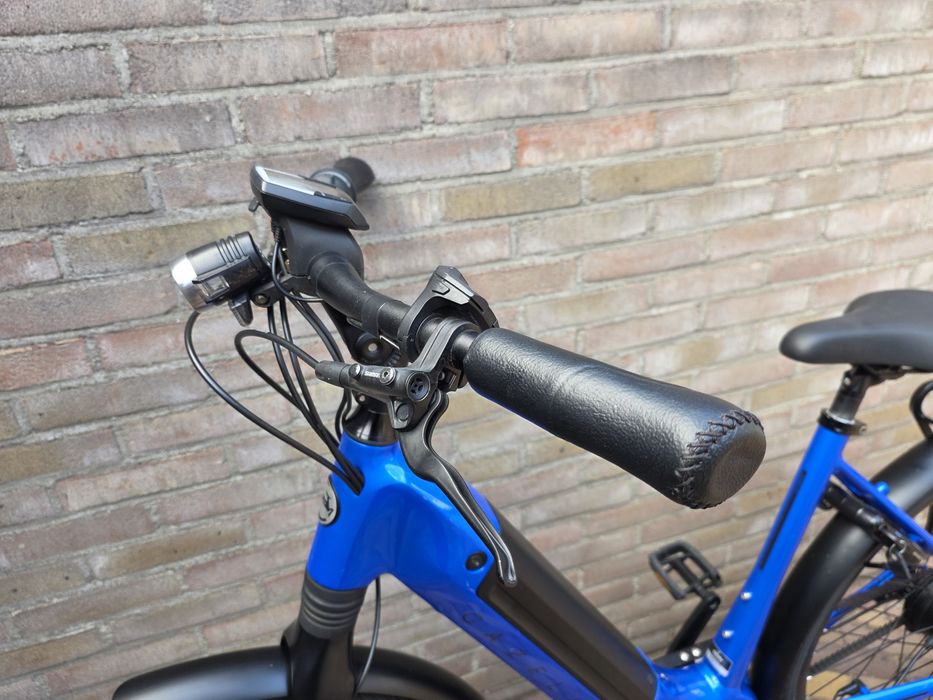 Gazelle Ultimate Performance Line na  pasku