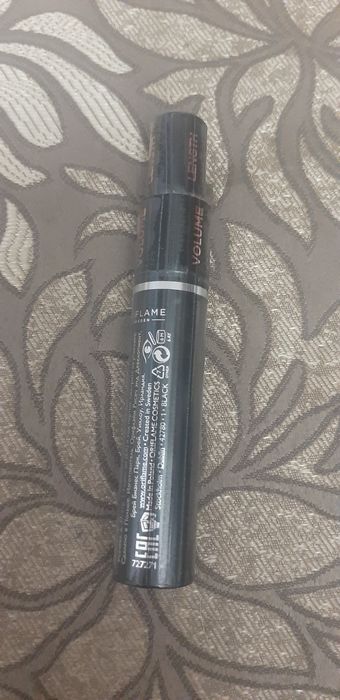 Туш чорна Oriflame Стойкий лак Орифлейм качество якісна туш