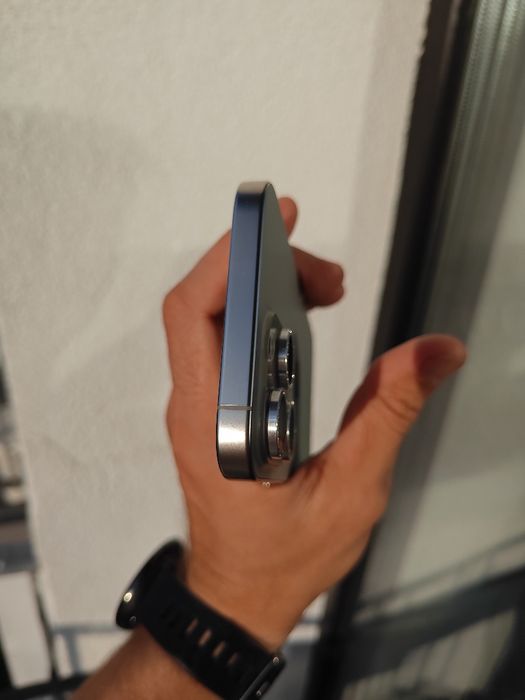iPhone 16 pro max (natural titanium) Neverlock