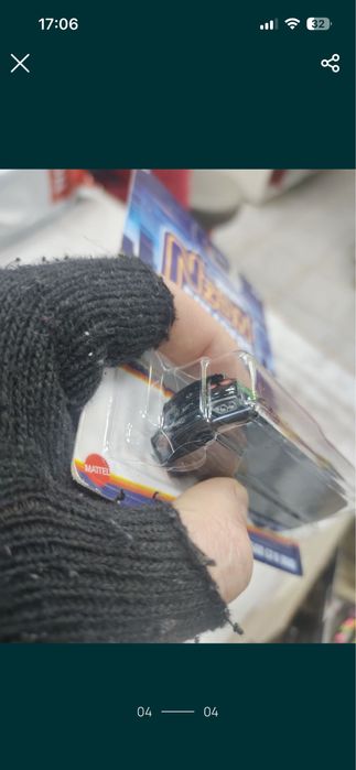 Продам спец-серию хот вилс hot wheels neon speeders