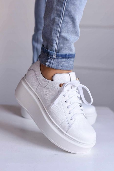Skórzane sneakersy damskie białe R 40