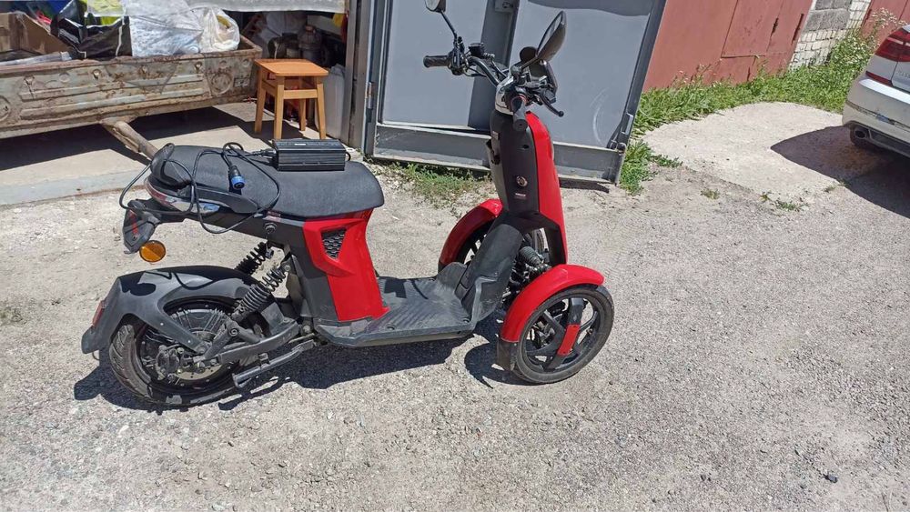 Продам електроскутер Doohan iTahgo Ho