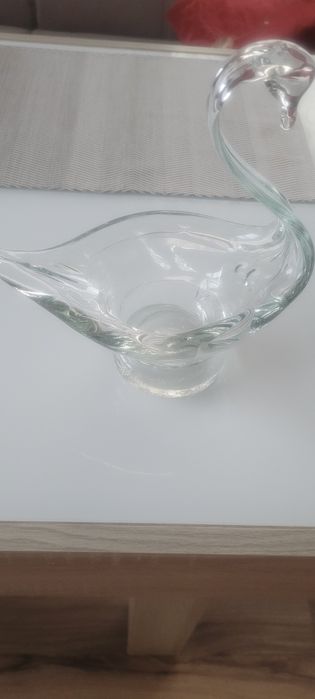 Szkło              .