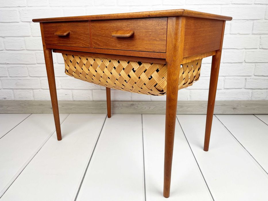 Duńska konsola tekowa z lat 60 • Mid-Century Vintage • Niciak • Szafka