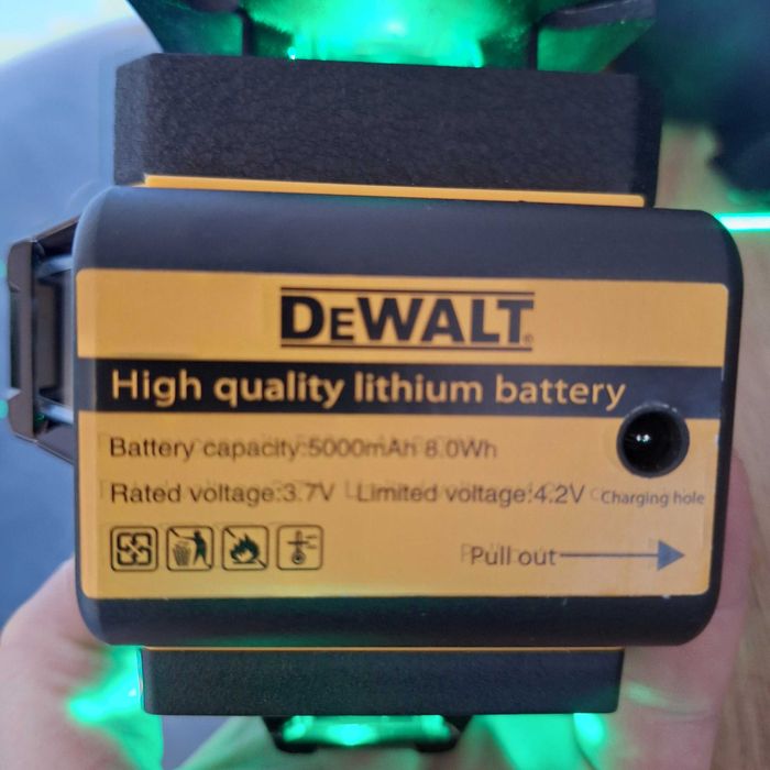 Laser Dewalt 360stopmi, laserowa- zestaw