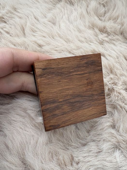 Mini drewniana szkatułka