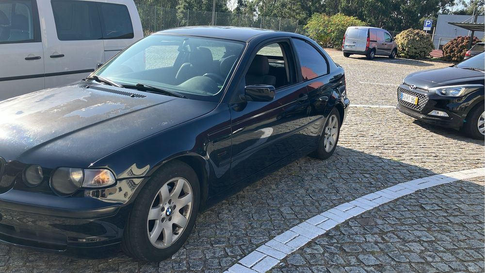 Bmw e46 compact de 2002 em bom estado de circulacao