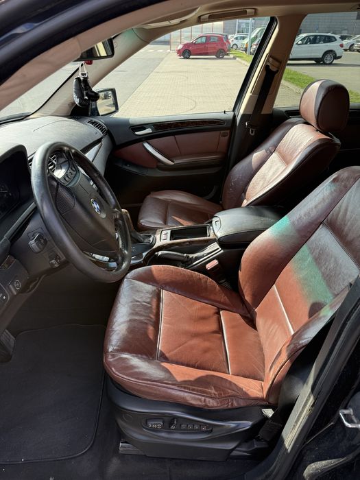 BMW X5 E53 4.4 benzyna + LPG