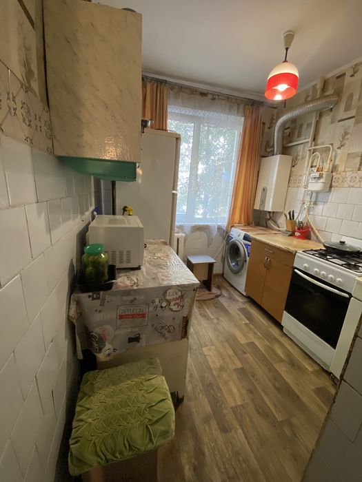 В продажу 3 кімнатна квартира