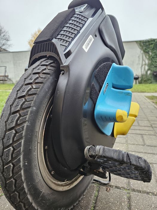 Моноколесо Inmotion V12 HS
