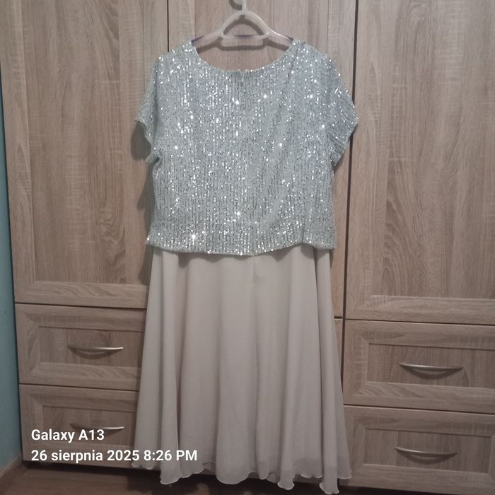 Sukienka  na wesele uroczystości