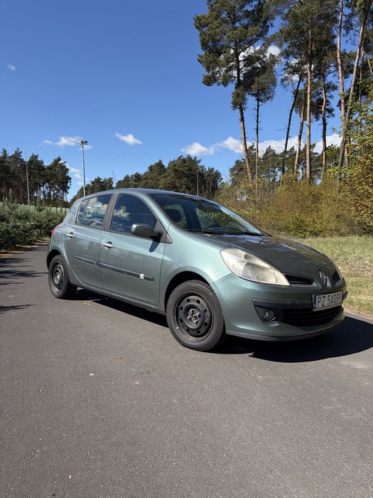 Renault Clio III benzyna automat