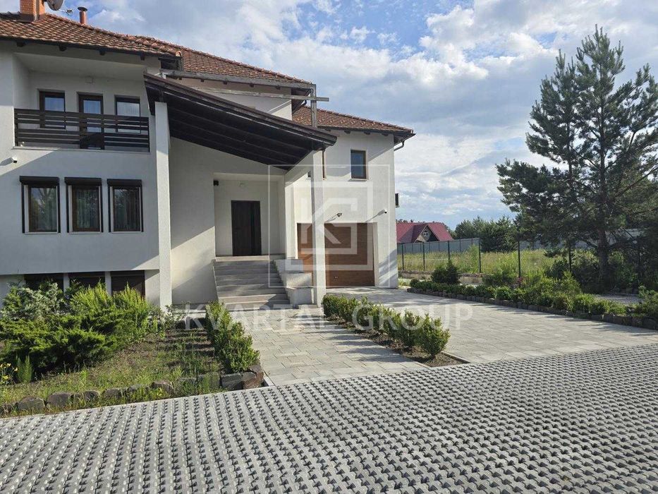 Продаж стильного дуплексу з ідеальним плануванням у Березівці!