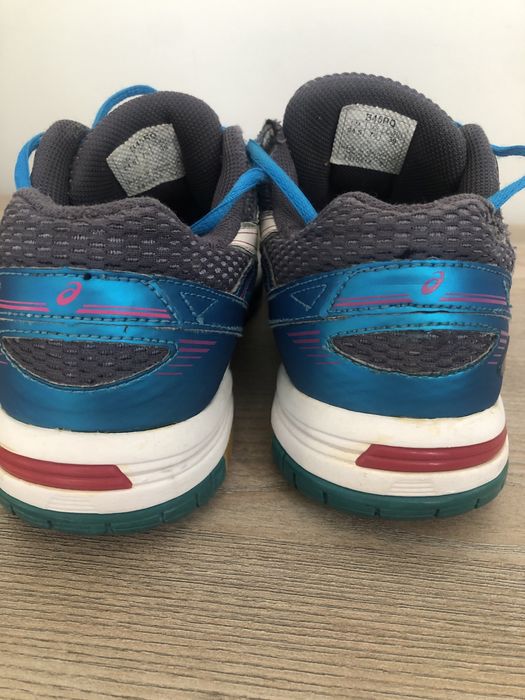 Buty sportowe asics
