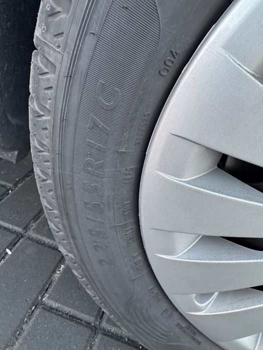 Sprzedam nowe  opony letnie  z Vito W447 dunlop econodrive 225/55/17c