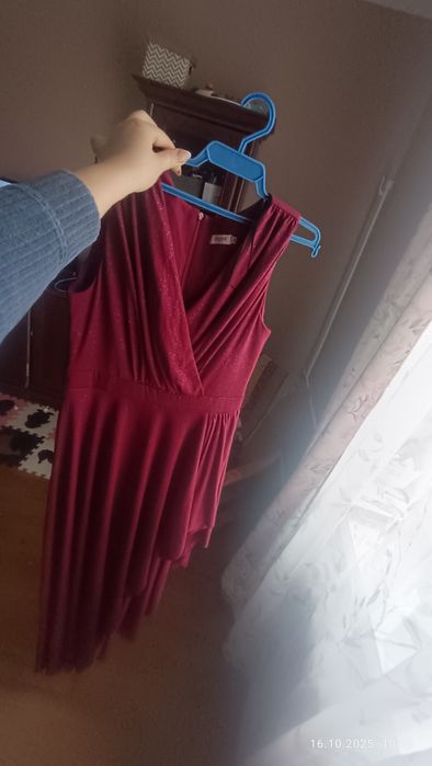 Sukienka wieczorowa , balowa