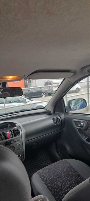Opel Corsa Elegance conservado