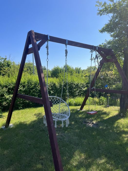 Ogródek działkowy ROD z pięknym drewnianym domkiem