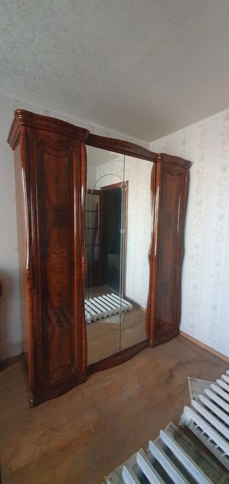 Мебель б/у продам