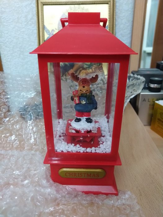 Новогодний олень! Новогодний фонарь с музыкой и снегом!