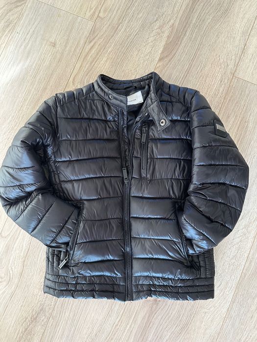 Стильна куртка для хлопчика 146р.