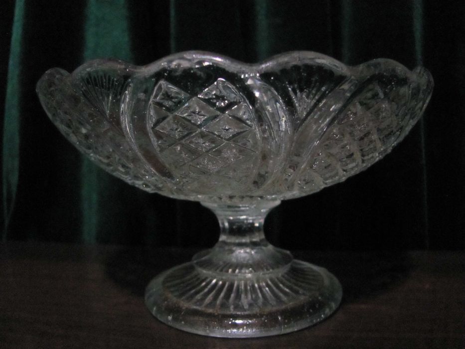 Мальцовская конфетница. Из каталога! Идеальная сохранность!