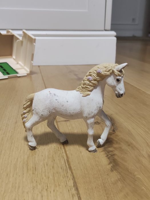 Konik klacz schleich