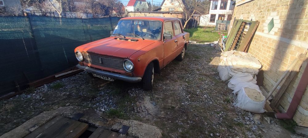 Продам ВАЗ 21011