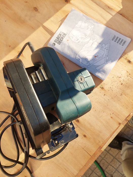 Serra circular black & Decker