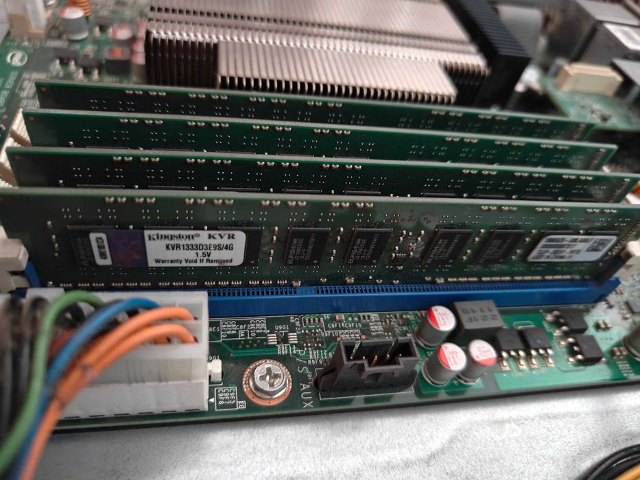 1U Сервер R1304BTLSFAN