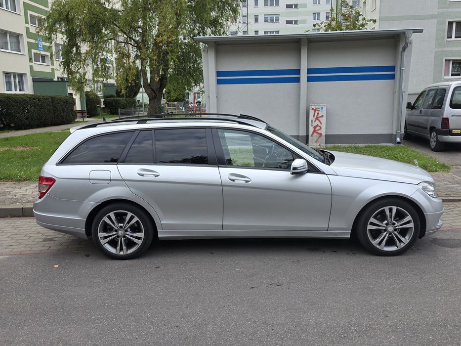 MERCEDES  klasy c w204