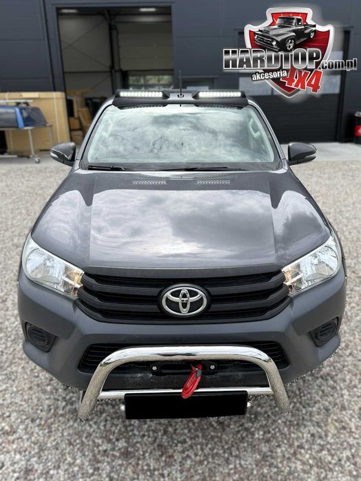 Przedni spoiler dachowy - oświetlenie LED Toyota Hilux 2015+