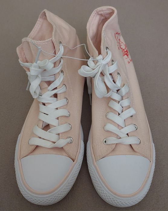 Buty wysokie trampki 41