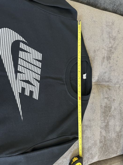 продам свитшот NIKE