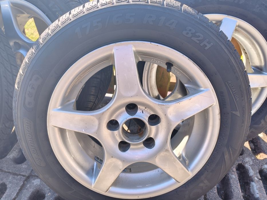 Sprzedam koła do Seat