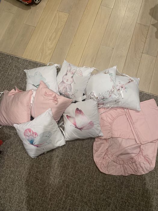 Набір постільноі білизни з бортами для новонароджених