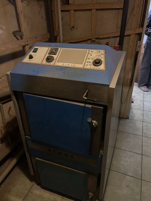 Продаж 2 поверхового будинку