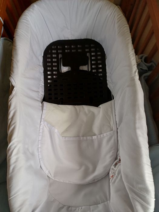 Alcofa Bebecar Carro e Cama
