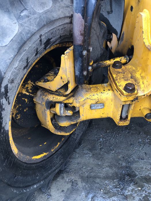 Jcb most zwrotnica zwolnica