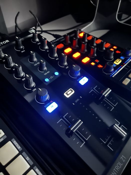 Kontrol Z1 MK1+ X1 MK2 + F1 excelente estado