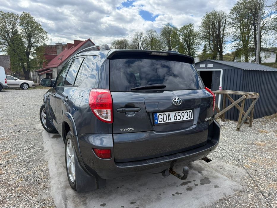 Toyota RAV4 2.2 D-4D 177KM • 4x4 • 6 biegów • Zadbana • 2006 •
