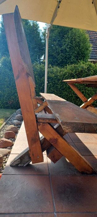 Zestaw mebli ogrodowych drewnianych