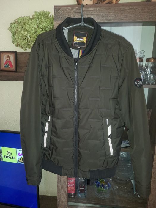 Чоловіча куртка,розмір Л