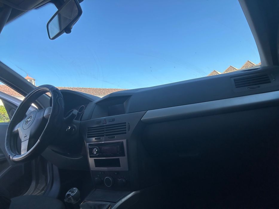 Opel astra caravan 2006