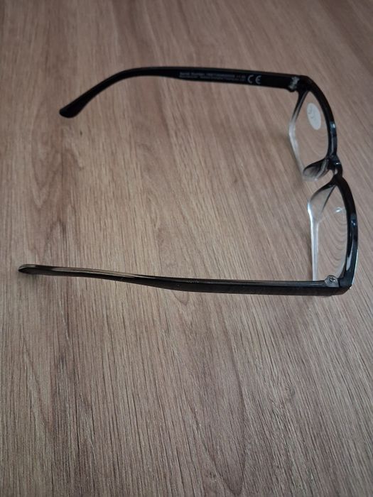 Okulary do czytania (+1,5)