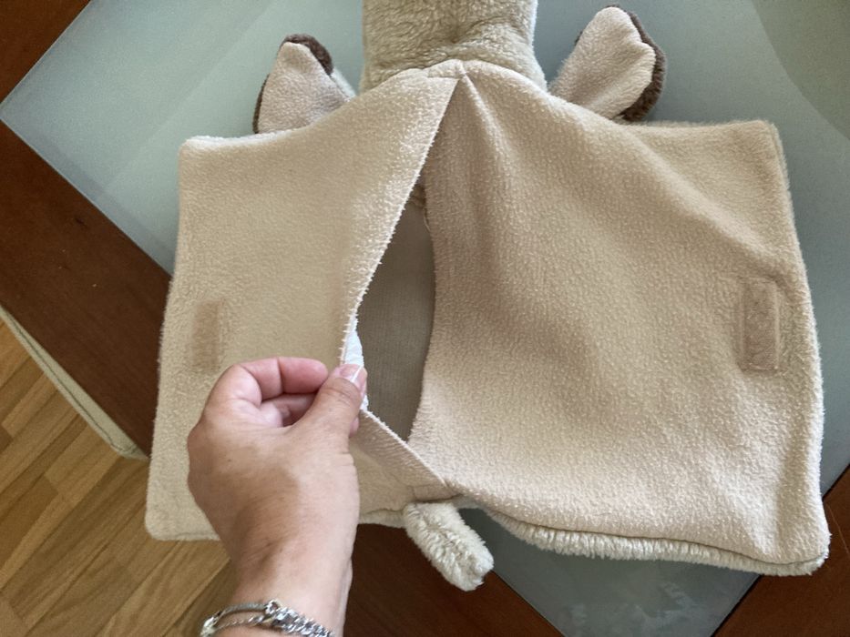 Urso de peluxe  de guardar pijama