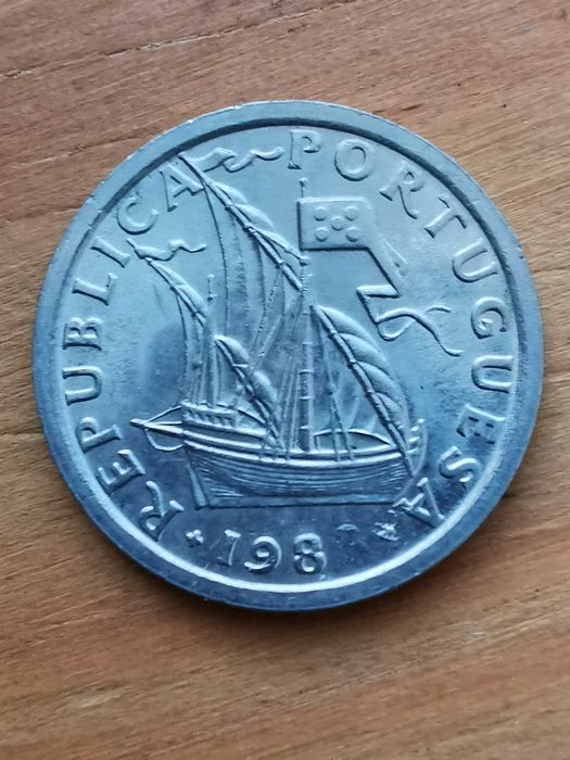 Moeda bela, Rara, 2,5 escudos, com defeito de Cunhagem