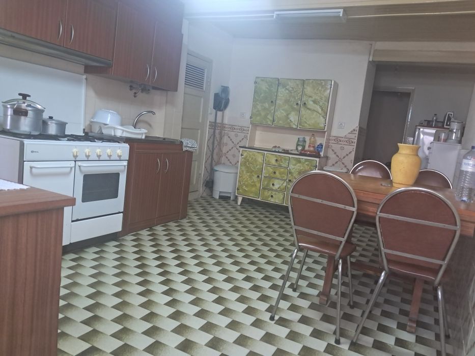 Moradia/casa para arrendamento